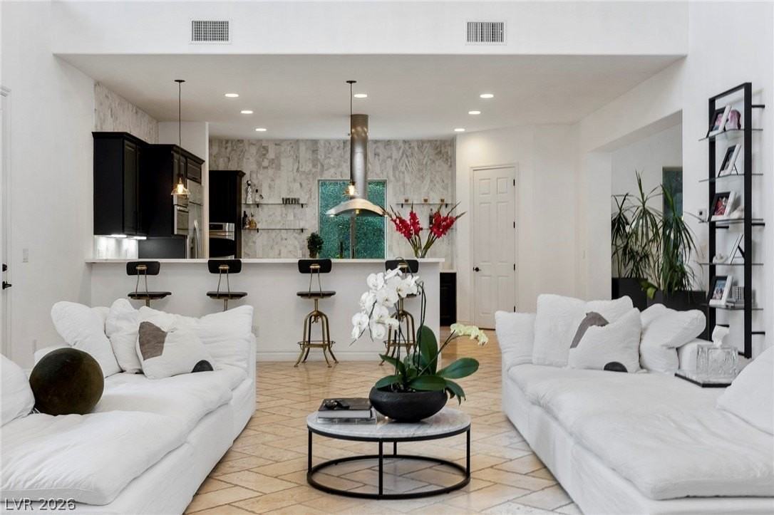 84 Carolina Cherry Dr - Photo 6 of 33