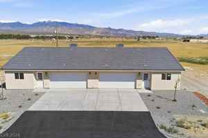 featured image of 1641 Pershing Ave #AB