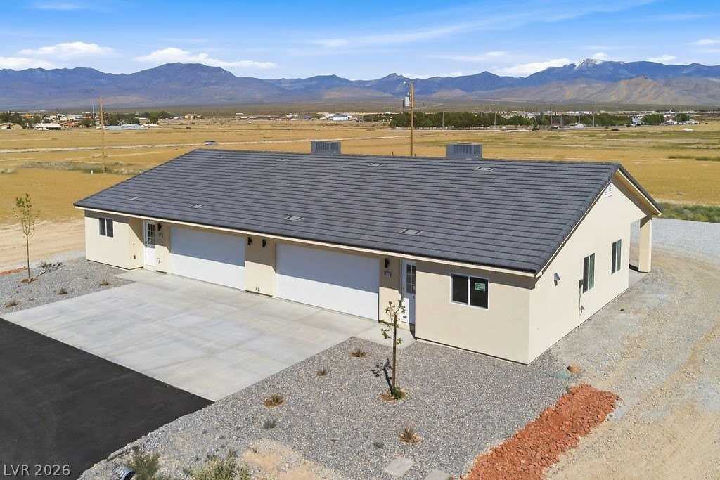 1641 Pershing Ave #AB - Photo 2 of 33