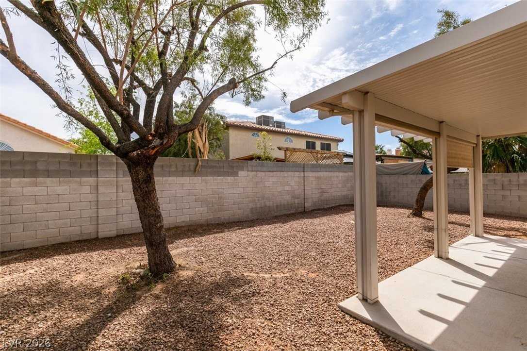 1059 Country Skies Ave - Photo 3 of 44