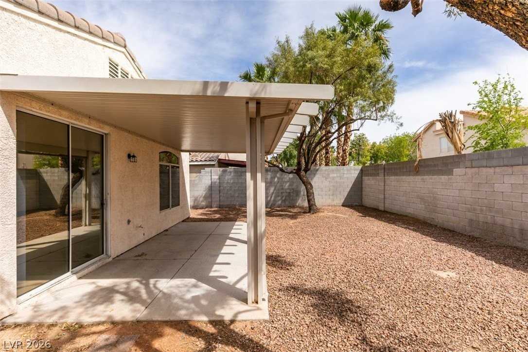 1059 Country Skies Ave - Photo 5 of 44