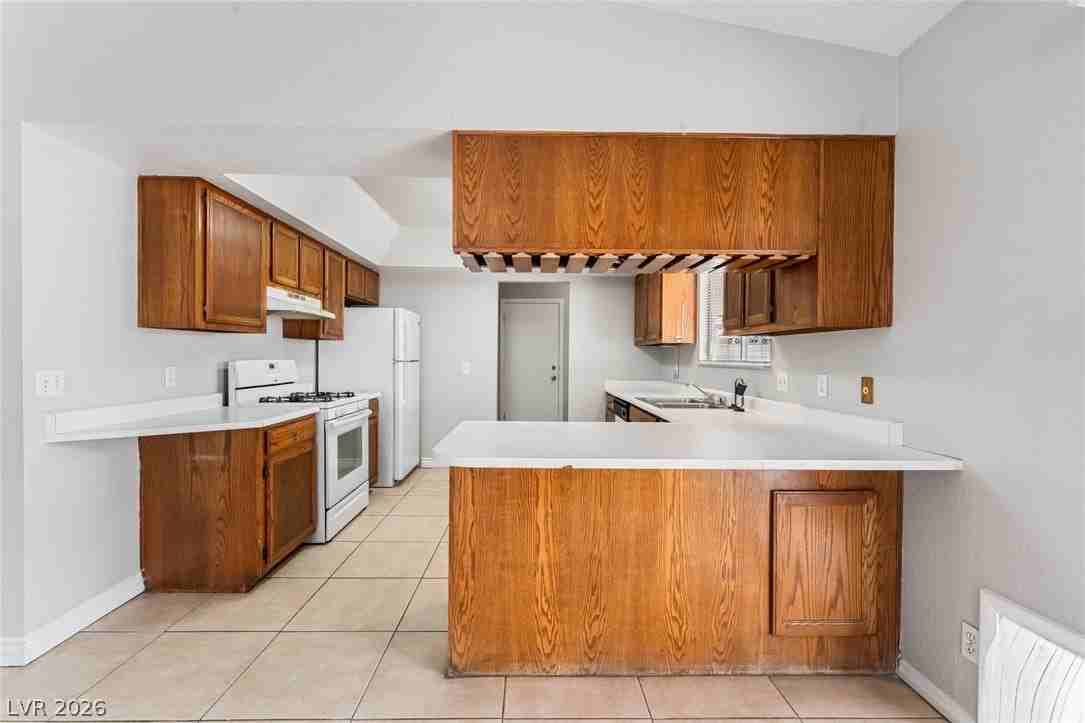 6513 Capricorn Dr - Photo 5 of 31