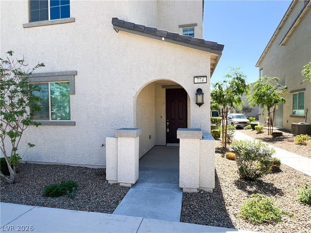 774 Star Estates Ave #2 - Photo 3 of 50