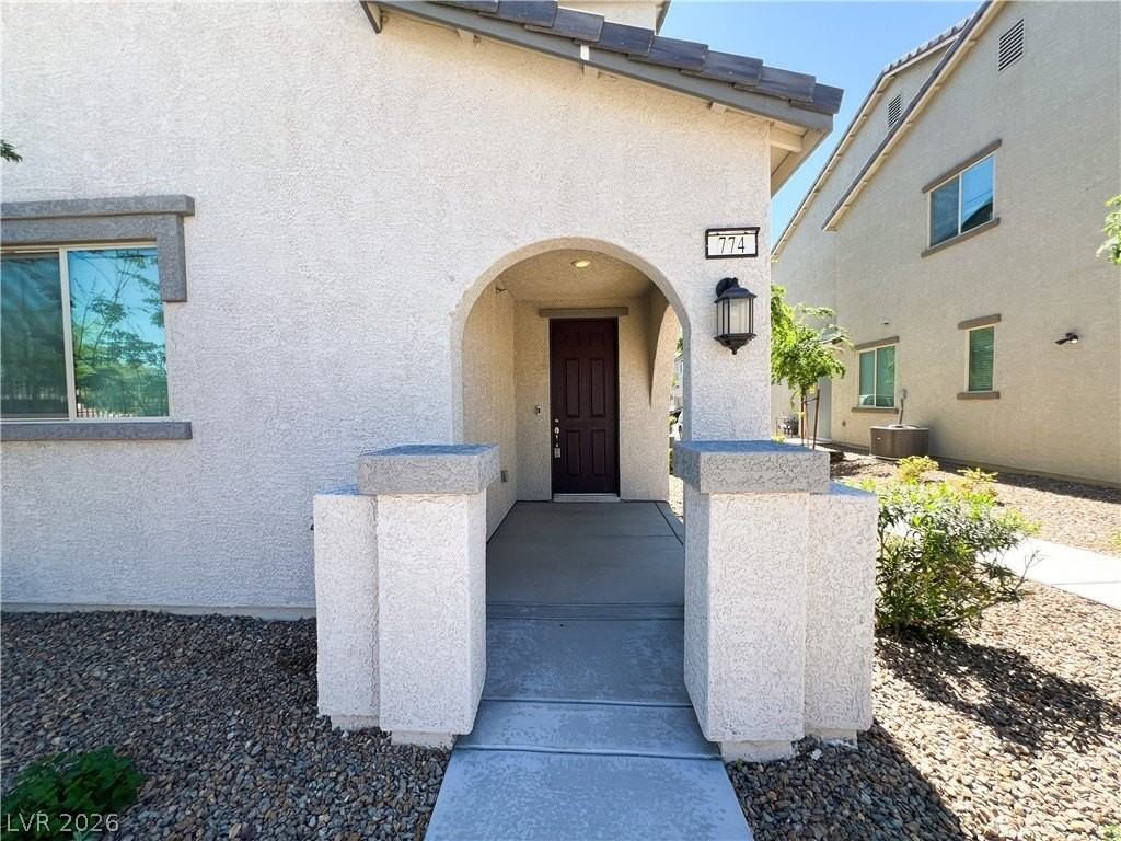 774 Star Estates Ave #2 - Photo 4 of 50