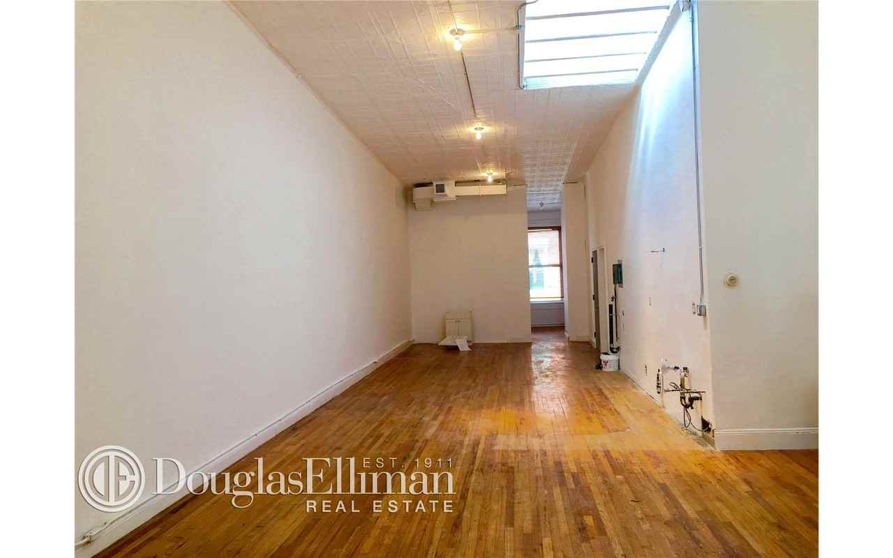 46 Walker St #5 - Photo 3 of 9