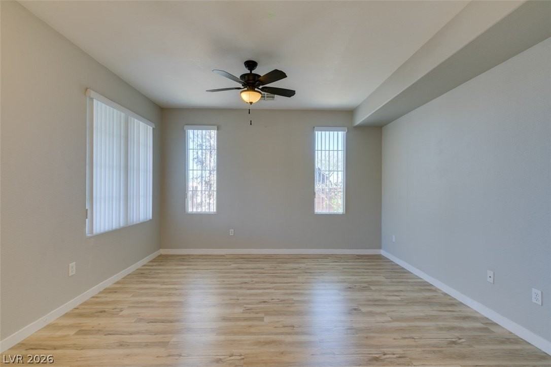 8607 Rowland Bluff Ave - Photo 6 of 46