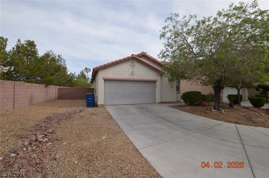 6796 Oak Mist St - Photo 3 of 20