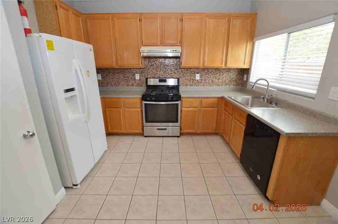 6796 Oak Mist St - Photo 7 of 20