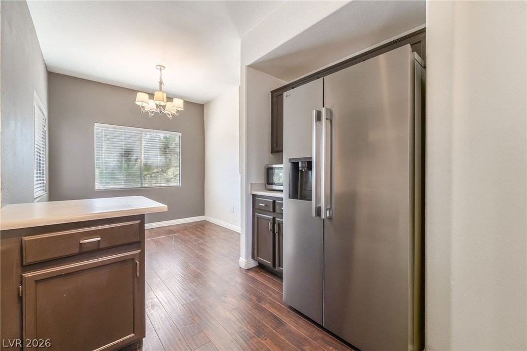 1050 E Cactus Ave #2034 - Photo 7 of 21