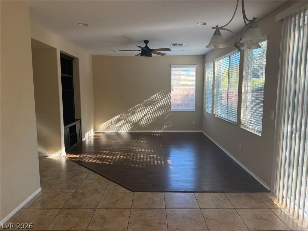 10526 Cliff Lake St #NA - Photo 5 of 18