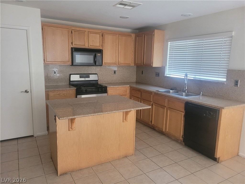 4336 Perfect Drift St - Photo 5 of 16