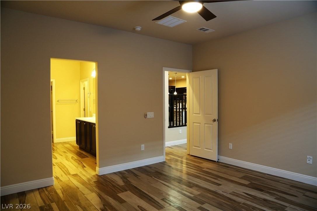 5667 Oak Bend Dr - Photo 7 of 13