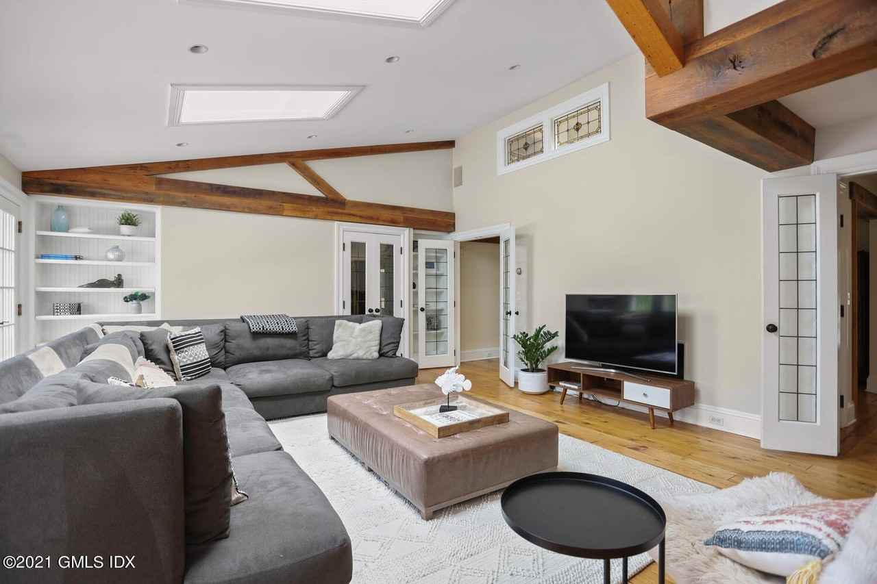 175 Cat Rock Rd - Photo 4 of 50