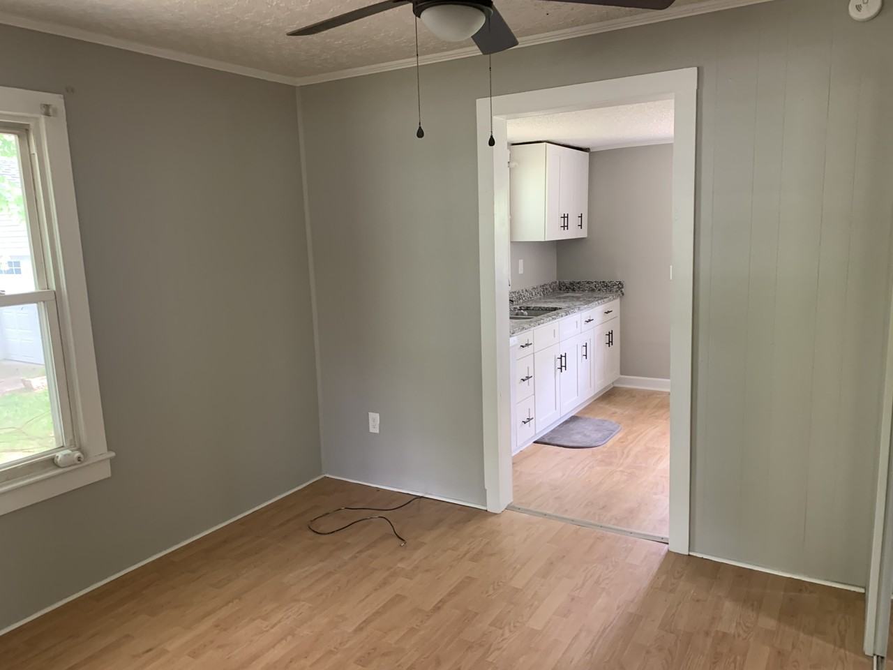 1236 Oliver St #1 - Photo 3 of 9