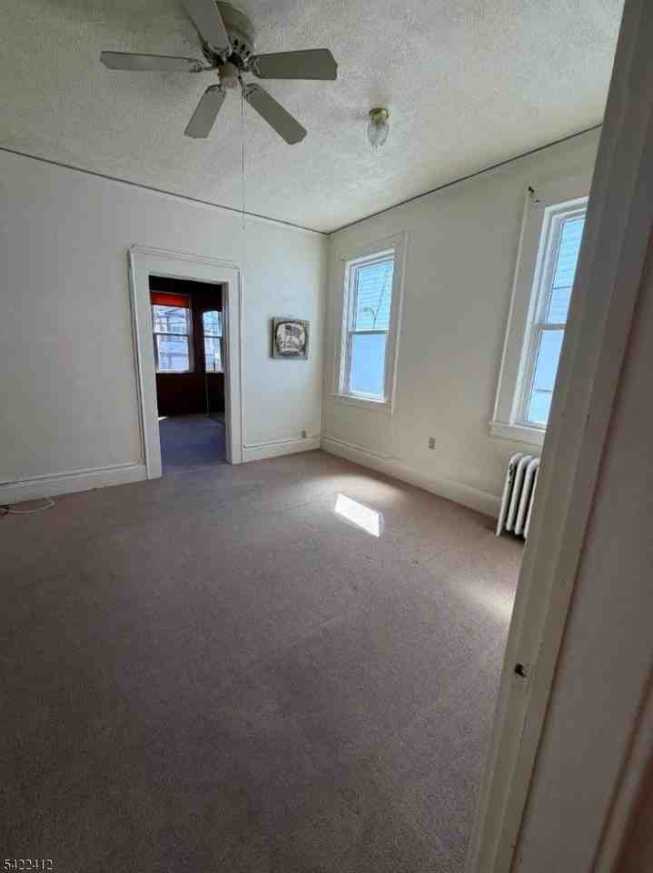 656 N 7th St #L2 - Photo 5 of 12