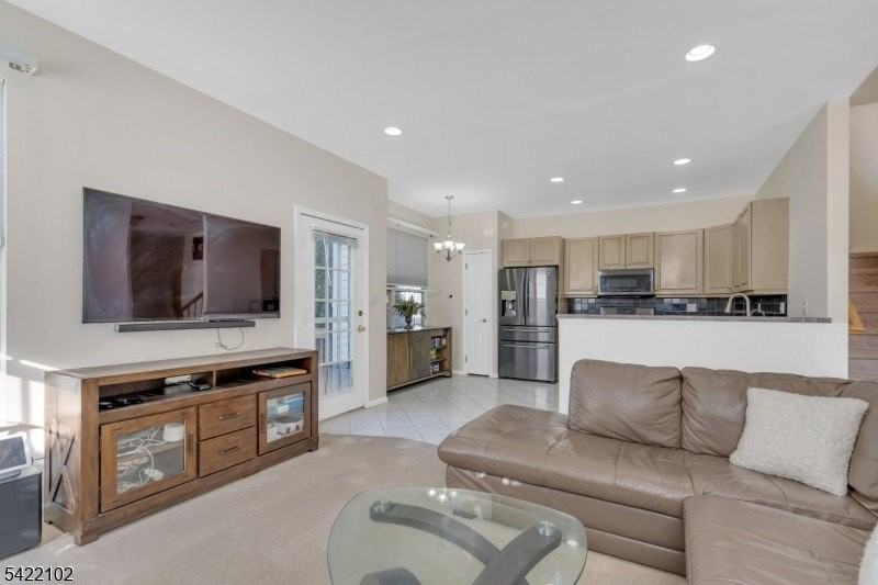 49 Gordon Cir #49 - Photo 7 of 26