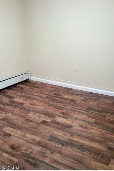 517 E 18th St - Photo 2 of 3