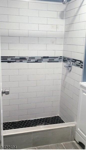 517 E 18th St - Photo 3 of 3