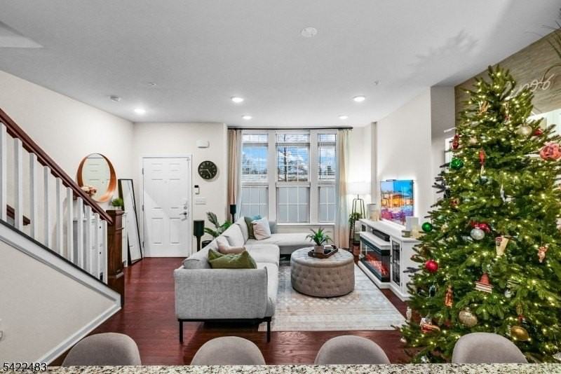 101 Robeson St - Photo 4 of 20