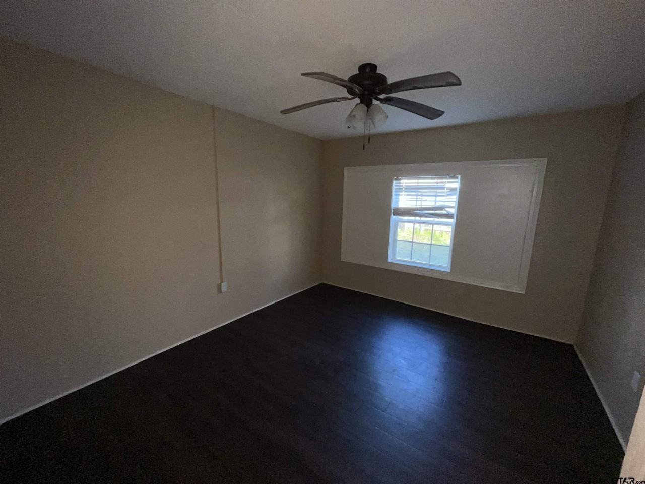 108 N Church St - Photo 6 of 25