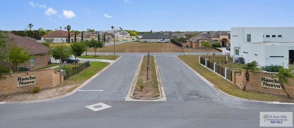 125 Jacklyn Cir - Photo 3 of 46