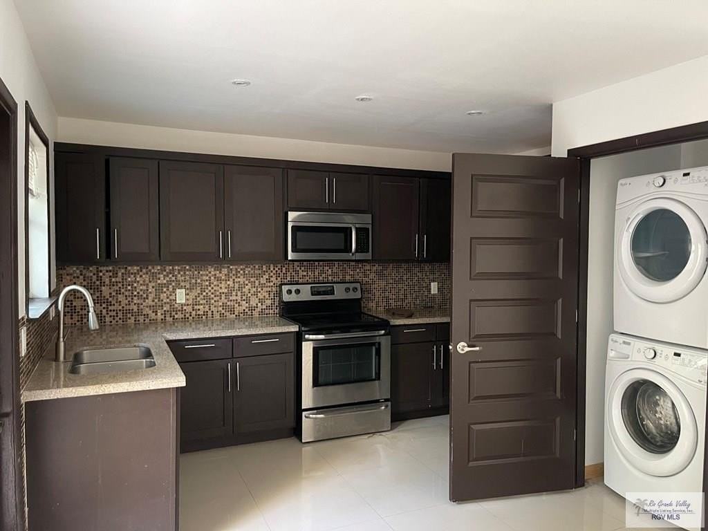 2550 Weslaco Rd Apt L1 - Photo 5 of 12