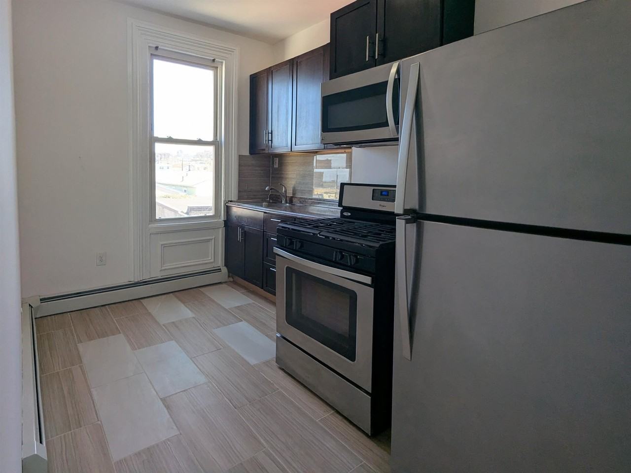 112 Hague St #2 - Photo 3 of 14