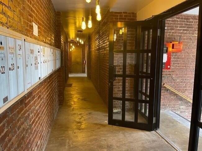 35 Rock St #25 - Photo 3 of 25