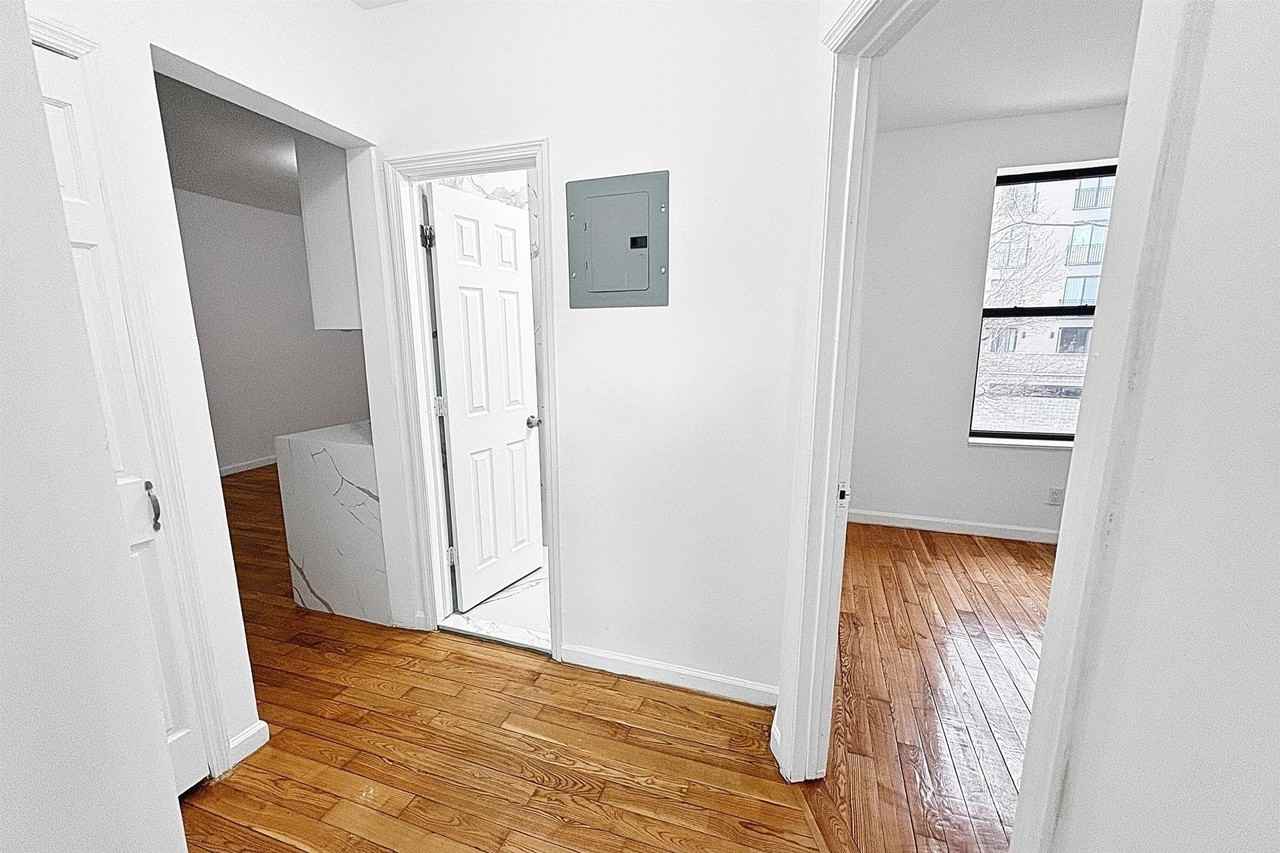 35 Rock St #25 - Photo 6 of 25