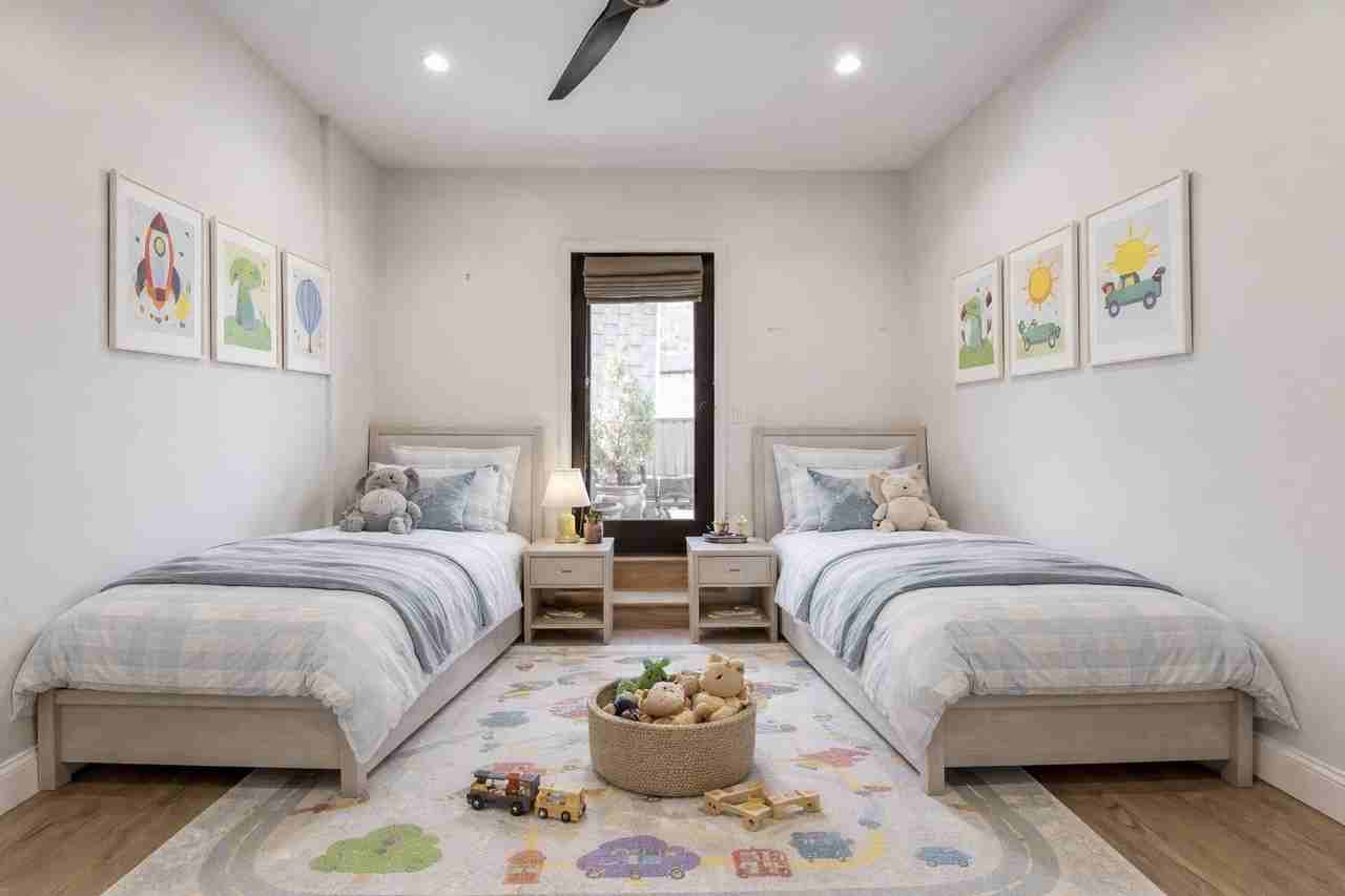 202 Garden St #1 - Photo 4 of 24