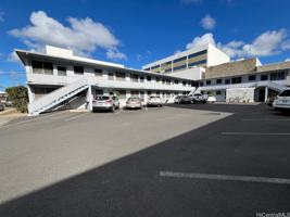 featured image of 1920 Young St Apt 14