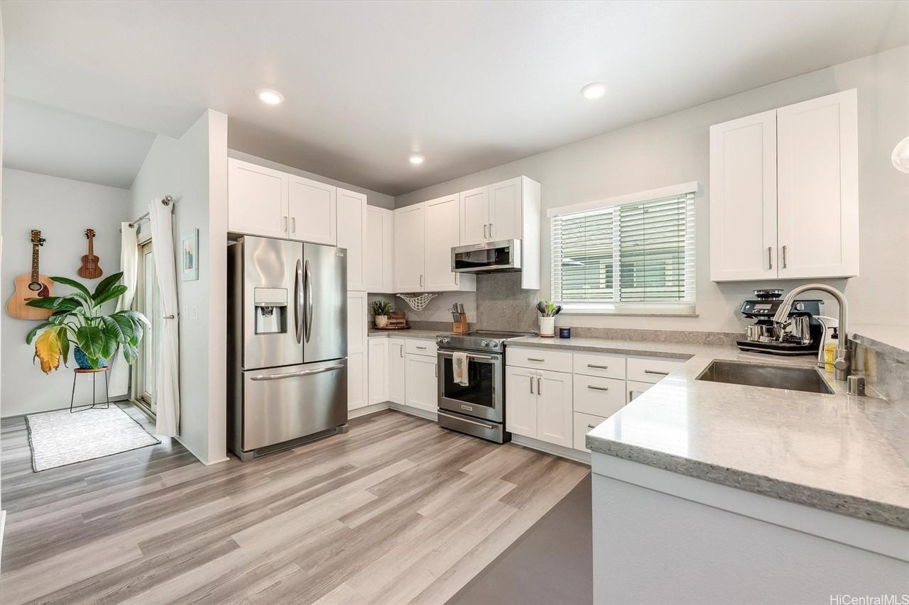 91-1639 Ulaula Loop - Photo 7 of 24