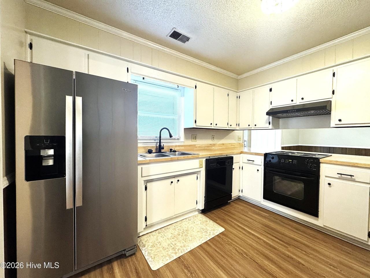 601 Barclay Hills Dr - Photo 7 of 14