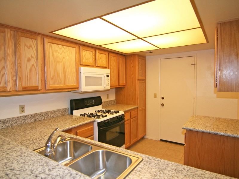 4642 Canyon Park Ln - Photo 2 of 10