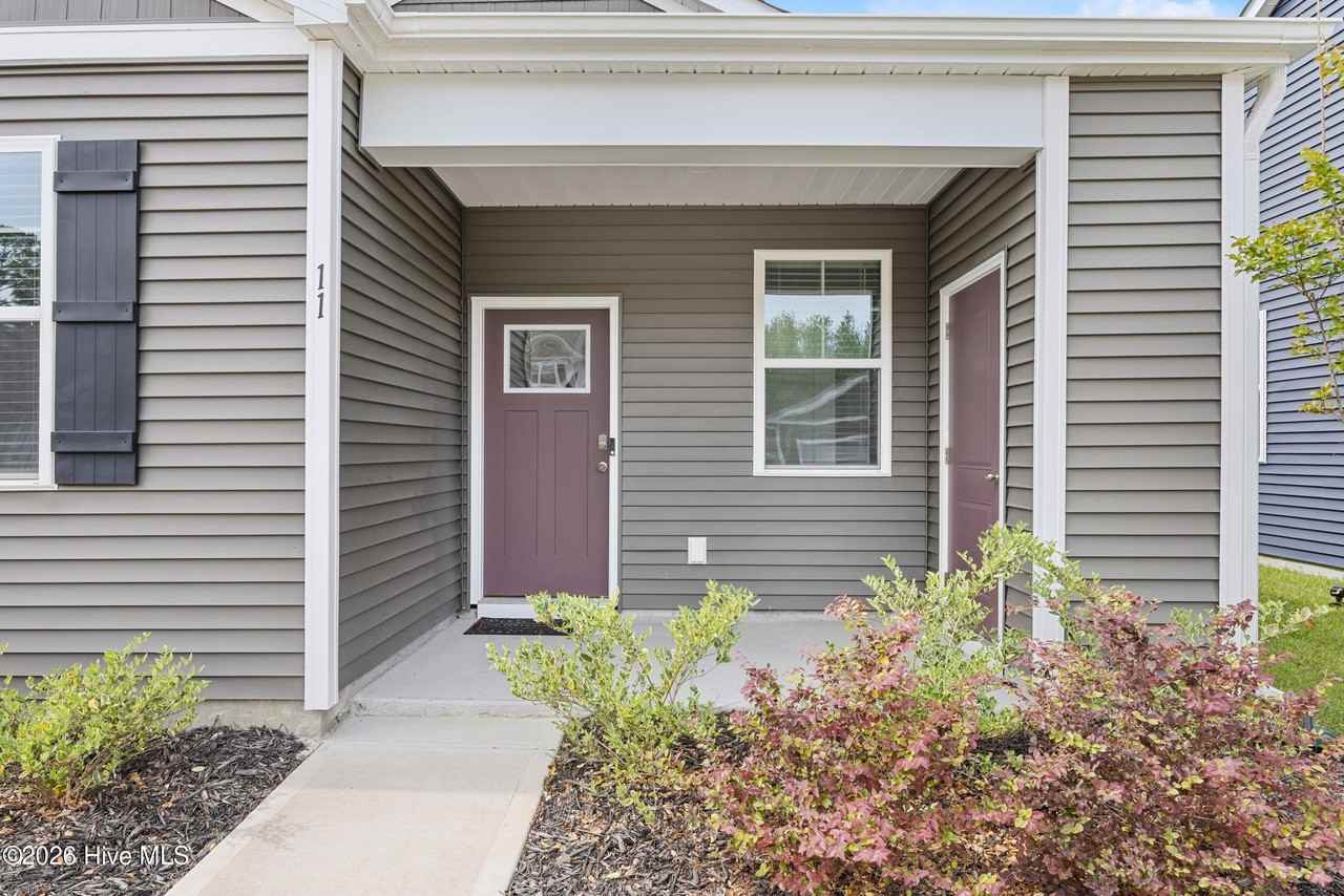 11 N Farmhouse Dr Lot 2015 - Photo 4 of 33