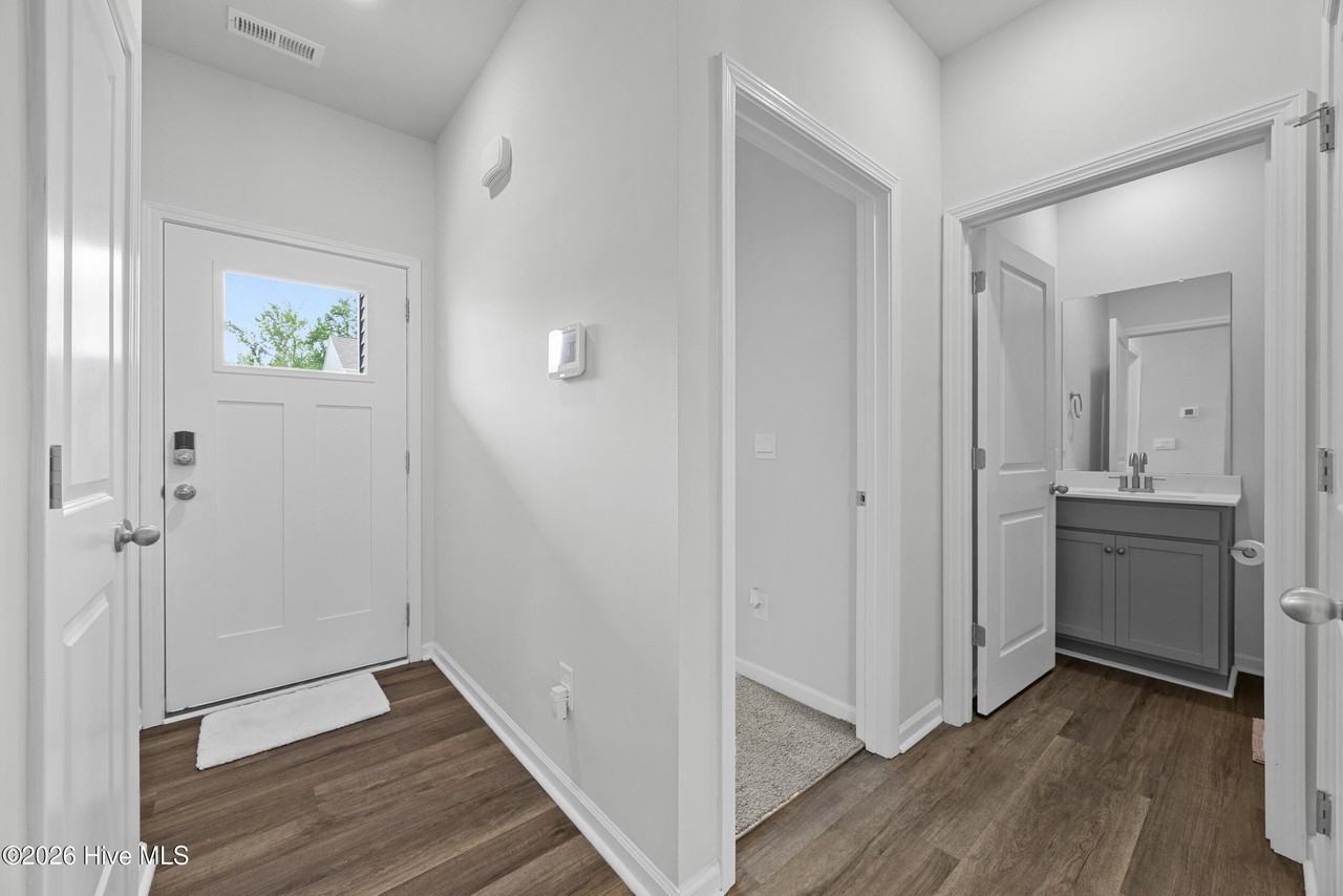 11 N Farmhouse Dr Lot 2015 - Photo 5 of 33