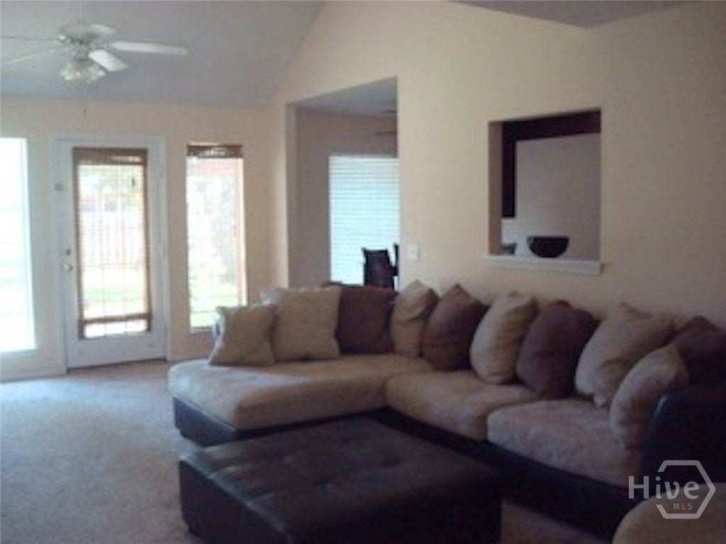 262 Laurel Hill Cir - Photo 6 of 31