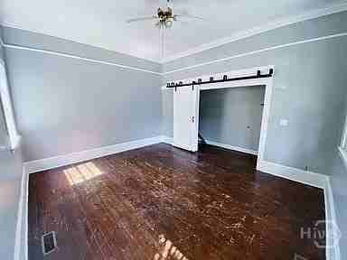 317 E 31st St #A - Photo 2 of 13