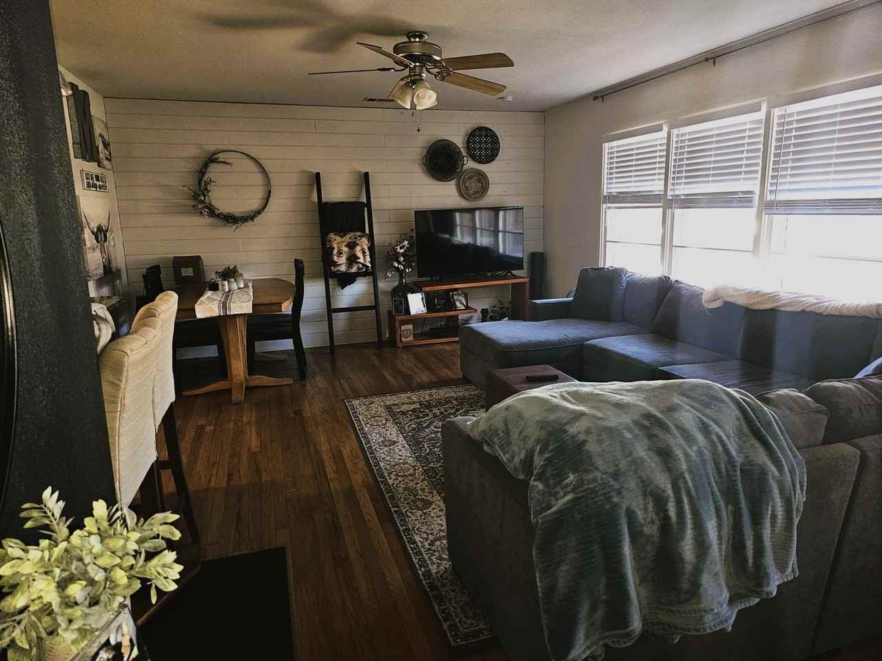 3509 38th St - Photo 5 of 24