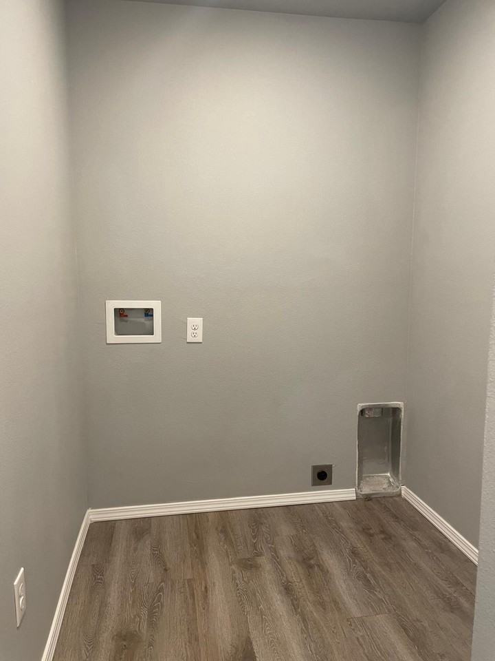 1303 N Colton Ave Unit B - Photo 3 of 9