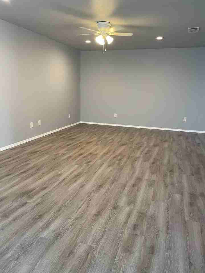 1303 N Colton Ave Unit B - Photo 7 of 9