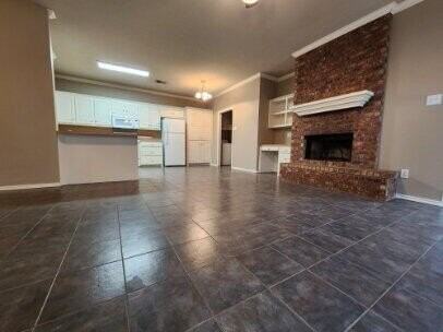 5707 Fordham St Apt A - Photo 2 of 6