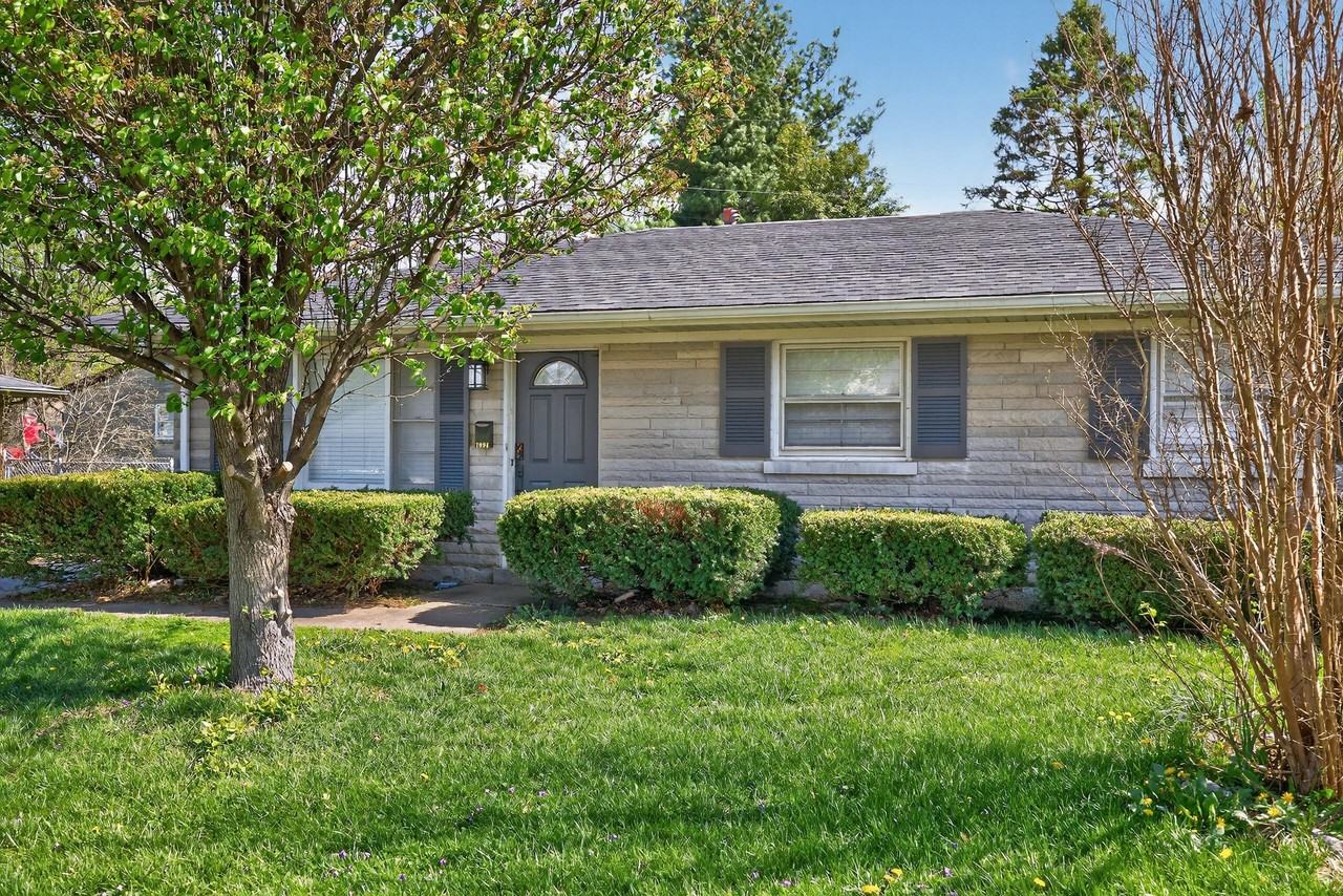 1994 Brynell Dr - Photo 2 of 28