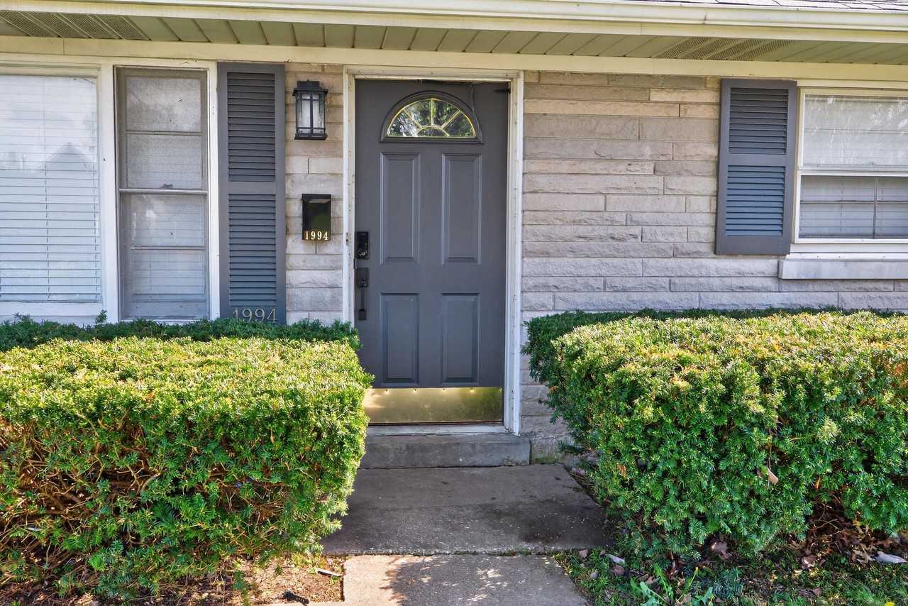 1994 Brynell Dr - Photo 3 of 28