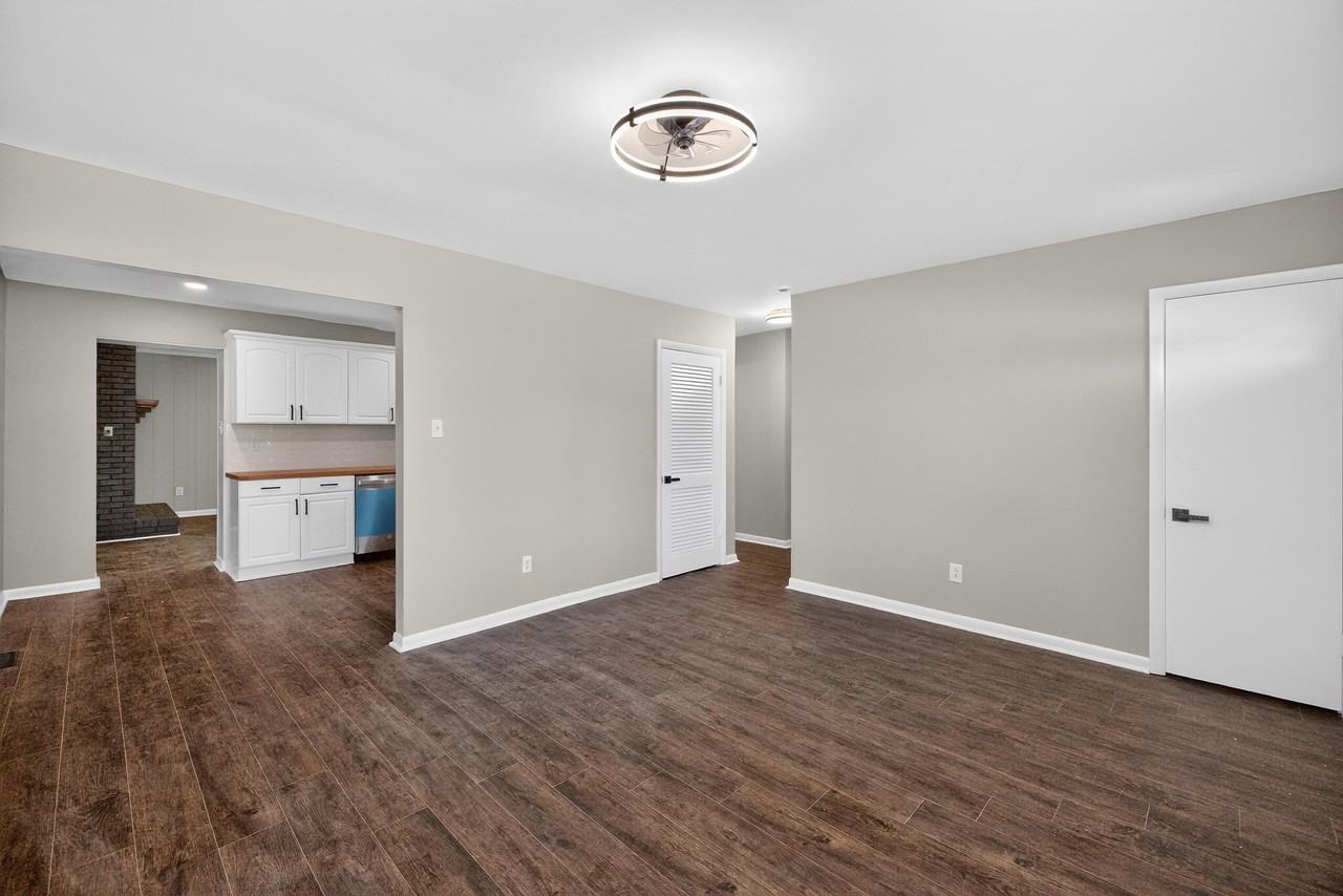 1994 Brynell Dr - Photo 5 of 28