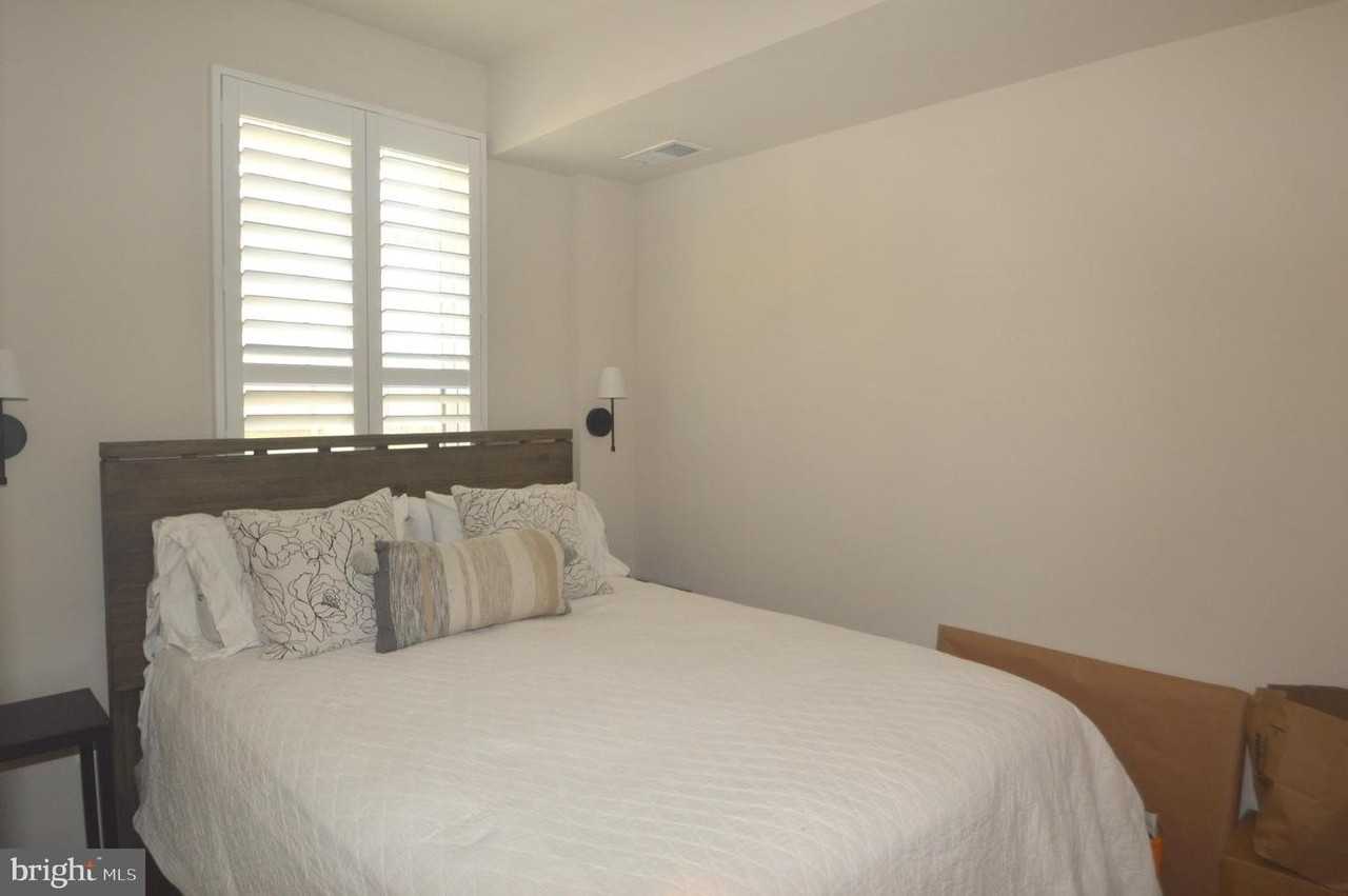 13943 Airfoil Rd - Photo 3 of 31