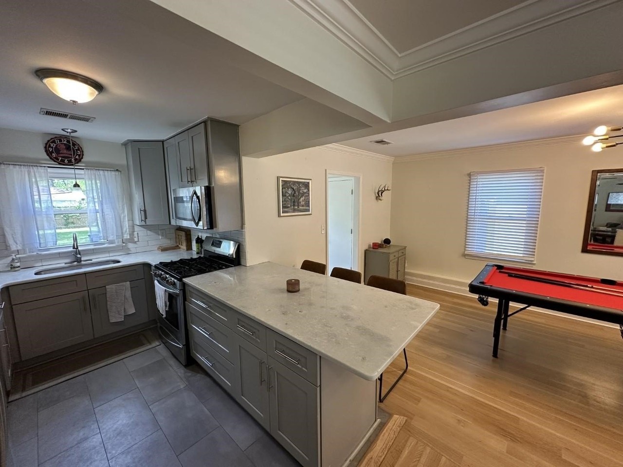 1221 W Perkins Rd - Photo 5 of 20