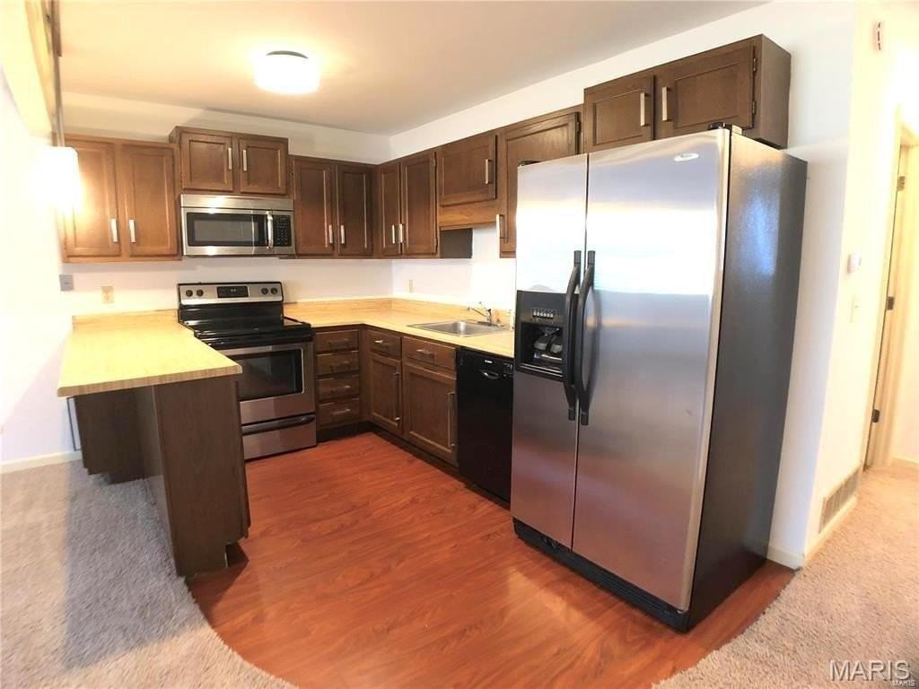 445 Ponderosa Ave #1 - Photo 4 of 14