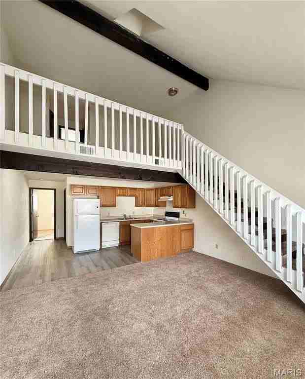 814 White Oak Dr #3 - Photo 3 of 11