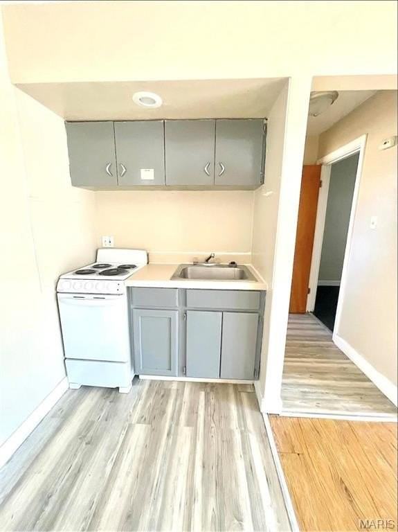 9902 W Main St #4 - Photo 4 of 6